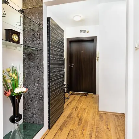 1bd Next To Medical By Flat Mаnager * بلوفديف